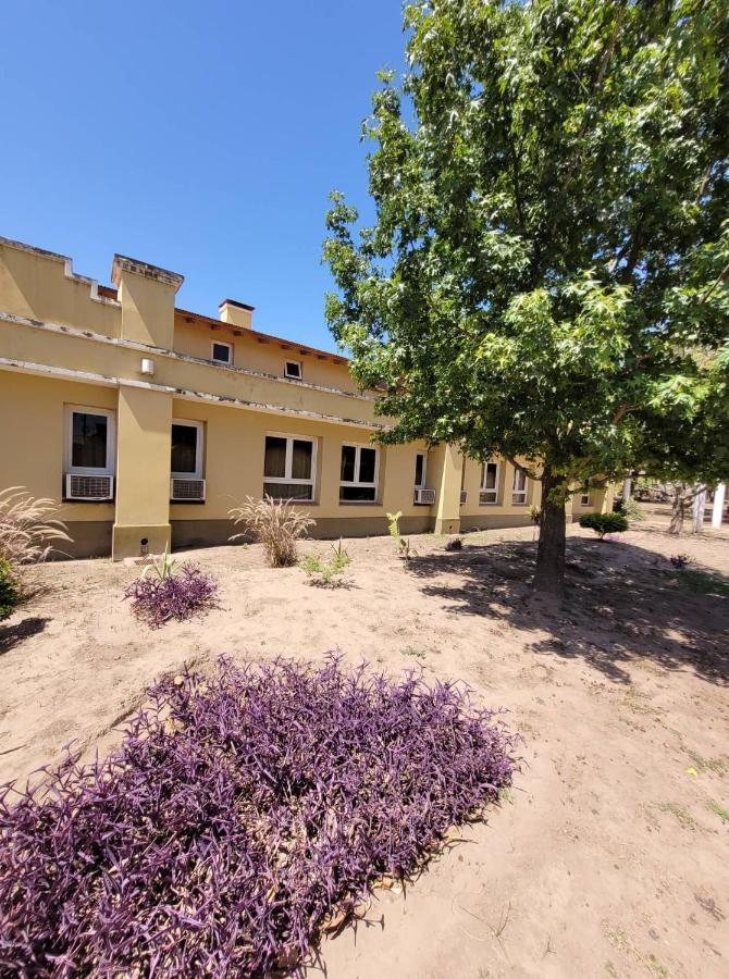 Hotel Portico Norte Tartagal Екстер'єр фото