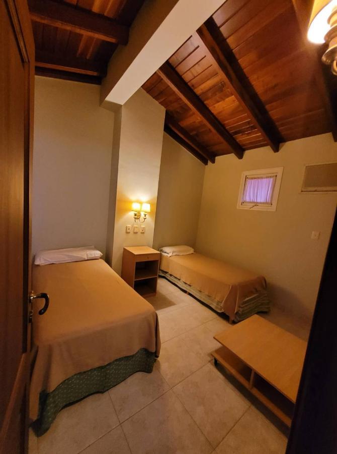 Hotel Portico Norte Tartagal Екстер'єр фото