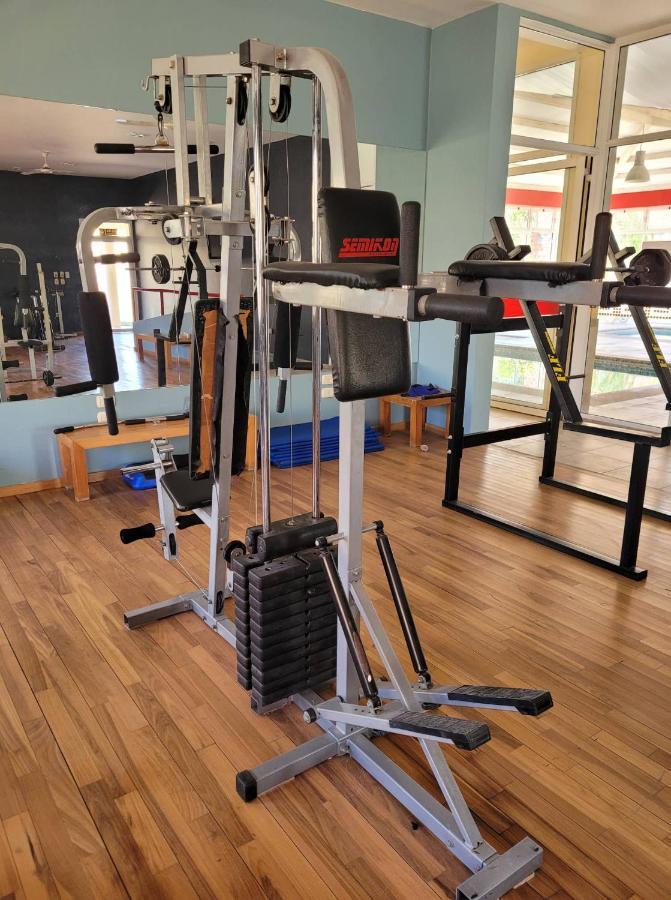 Hotel Portico Norte Tartagal Екстер'єр фото