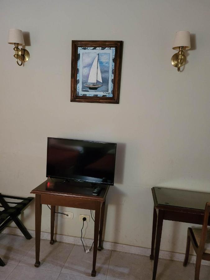 Hotel Portico Norte Tartagal Екстер'єр фото